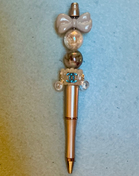 Handcrafted pen ￼